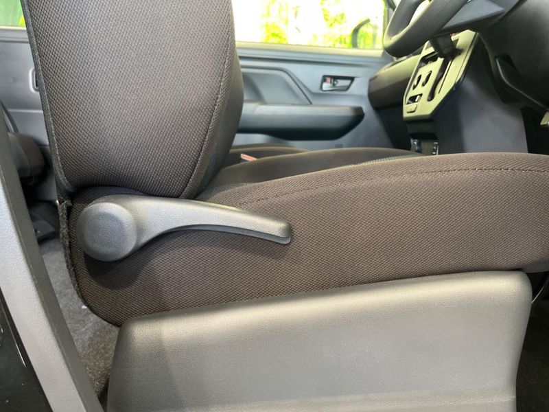 2026 Toyota Roomy 5BA-M900A (UW-6a62d83652bd2)[18]