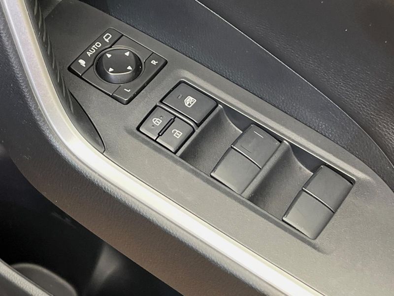 2019 Toyota RAV4 6BA-MXAA54 (UW-6a62d89e65e92)[19]