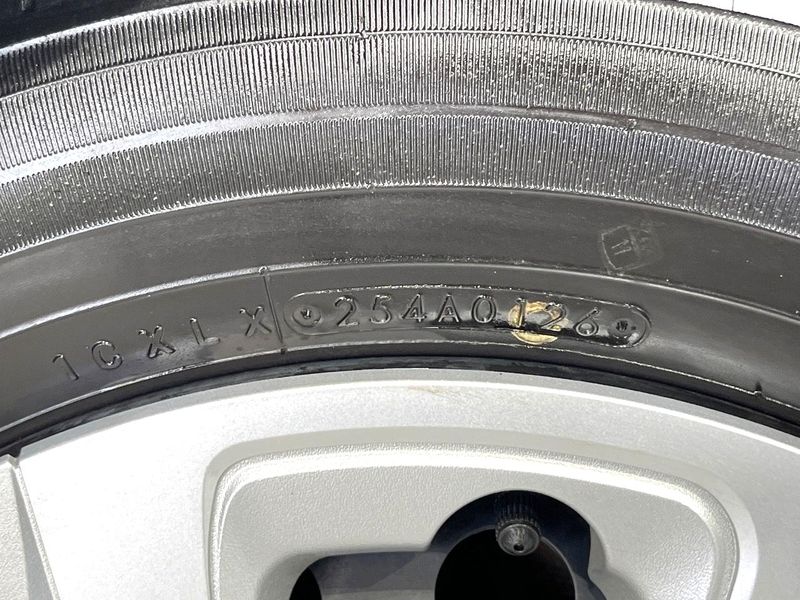 2025 Toyota Aqua 6AA-MXPK16 (UW-6a62d8c7ed01e)[29]