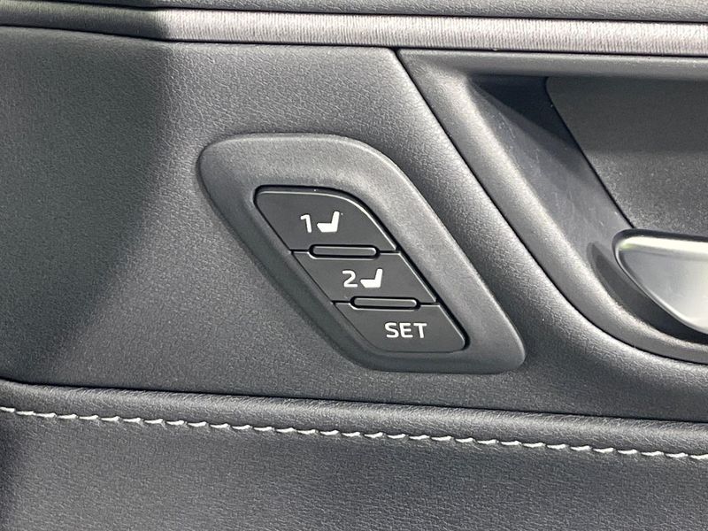 2021 Toyota Harrier 6BA-MXUA85 (UW-6a62d8de844bd)[16]