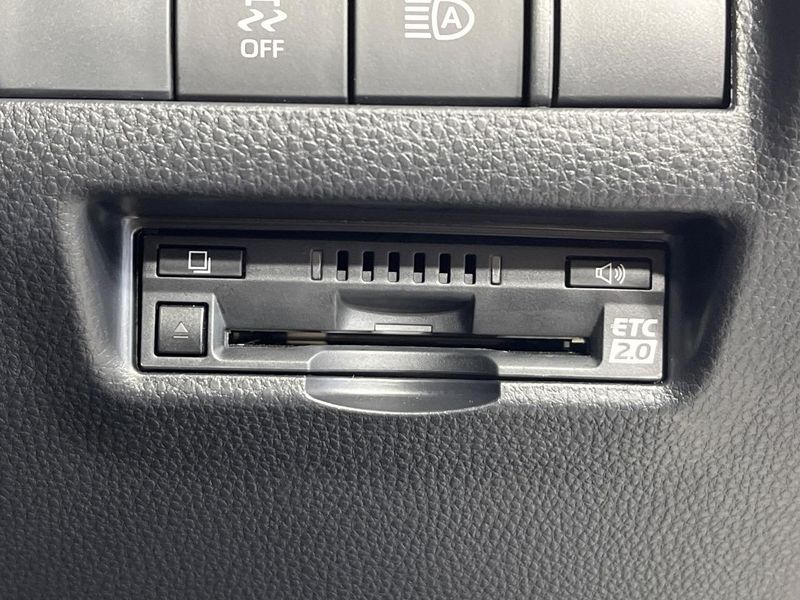2021 Toyota Harrier 6BA-MXUA85 (UW-6a62d8de844bd)[21]