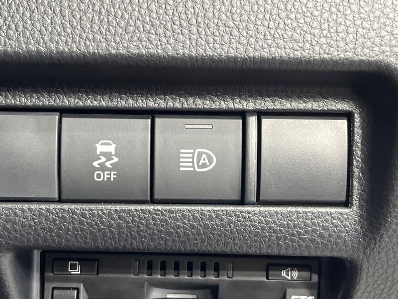2021 Toyota Harrier 6BA-MXUA85 (UW-6a62d8de844bd)[19]