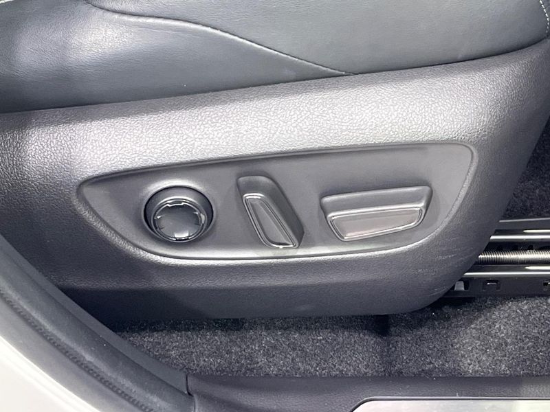 2021 Toyota Harrier 6BA-MXUA85 (UW-6a62d8de844bd)[18]
