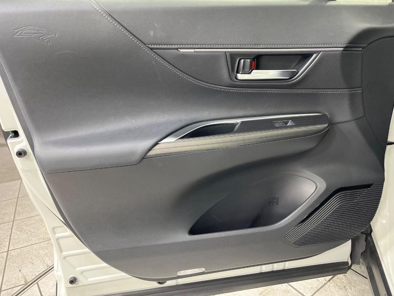 2021 Toyota Harrier 6BA-MXUA85 (UW-6a62d8de844bd)[29]