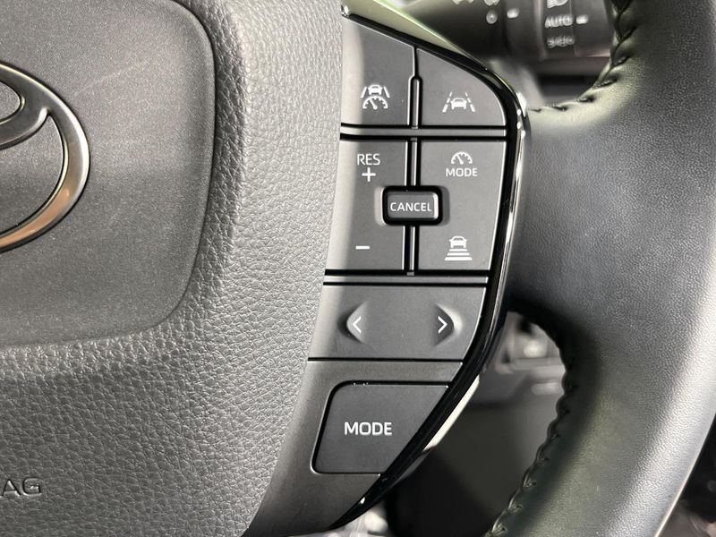 2023 Toyota Prius 6AA-MXWH65 (UW-6a62d8e7b645a)[24]