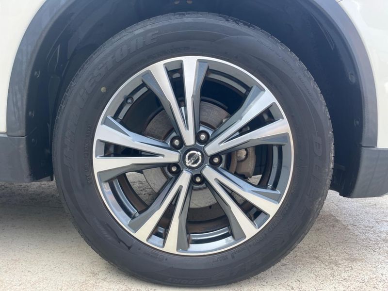 2018 Nissan X-Trail DBA-NT32 (UW-6a62d918e9195)[11]