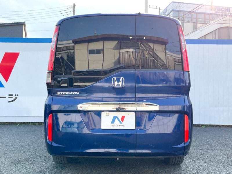 2015 Honda Step Wagon DBA-RP1 (UW-6a62d925b4d26)[5]