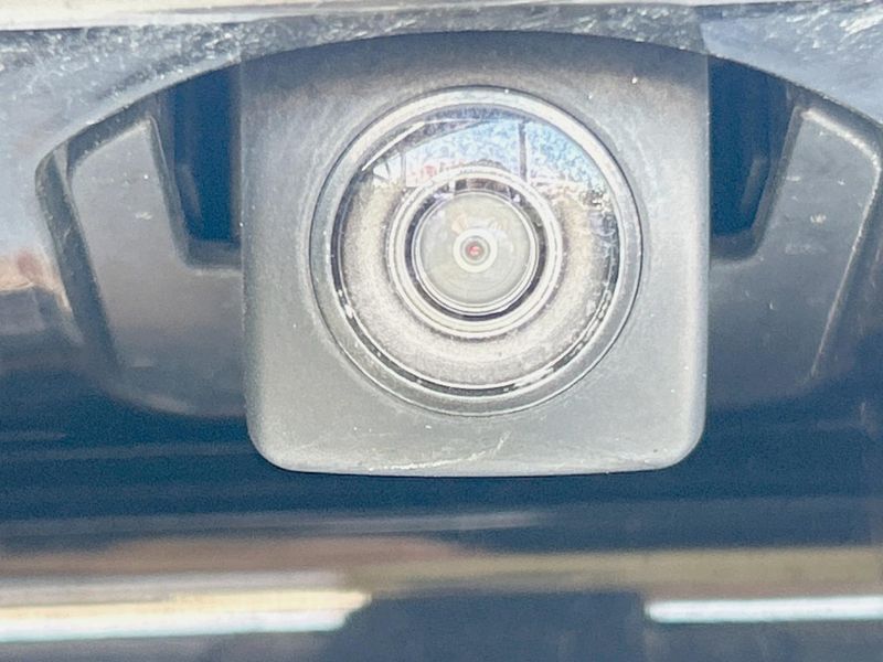 2021 Honda Vezel 6AA-RV5 (UW-6a62d9380f7ea)[12]