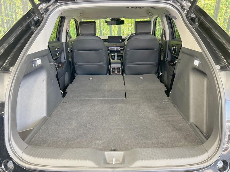 2021 Honda Vezel 6AA-RV5 (UW-6a62d9380f7ea)[14]