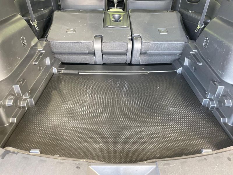 2017 Nissan X-Trail DBA-T32 (UW-6a62d96b56f56)[17]