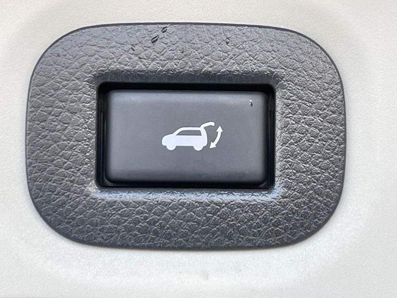 2017 Nissan X-Trail DBA-T32 (UW-6a62d96b56f56)[20]