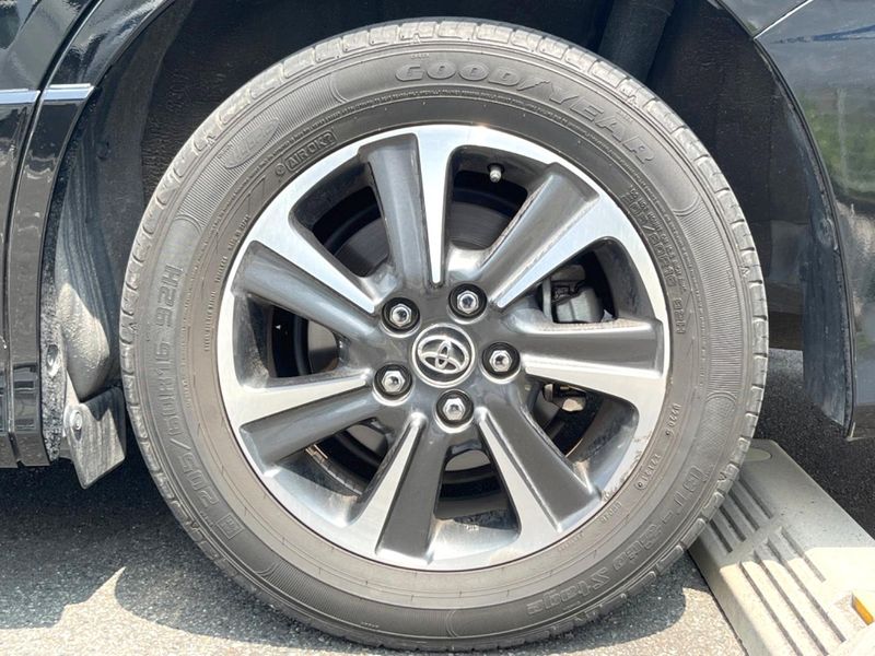2018 Toyota Voxy DBA-ZRR80W (UW-6a62d9ce903dd)[11]