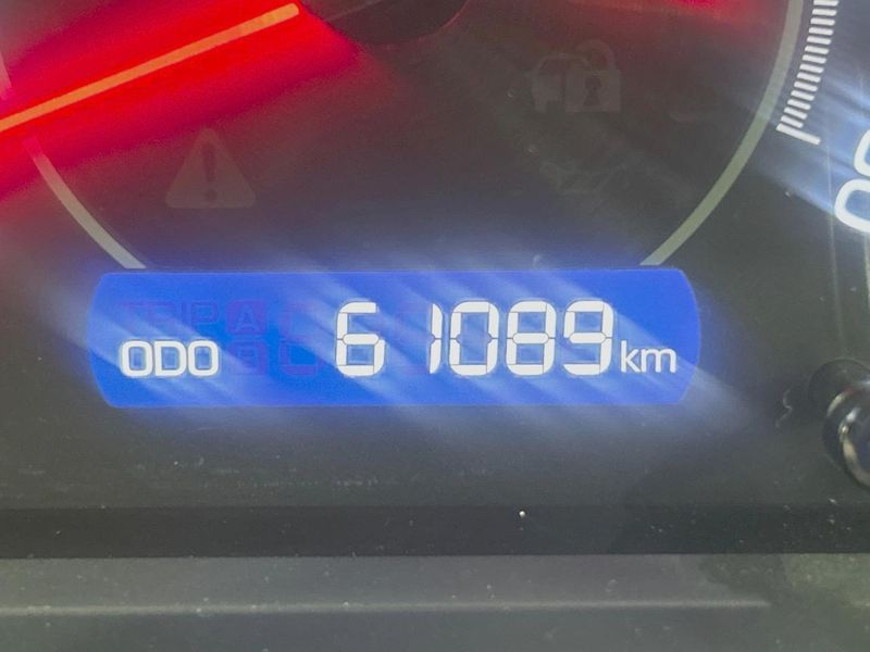 2019 Toyota Voxy DBA-ZRR80W (UW-6a62d9d1ce9be)[2]