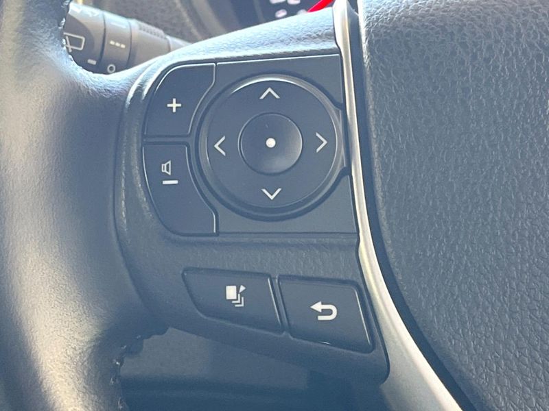 2019 Toyota Voxy DBA-ZRR85W (UW-6a62d9d6cd2ad)[17]