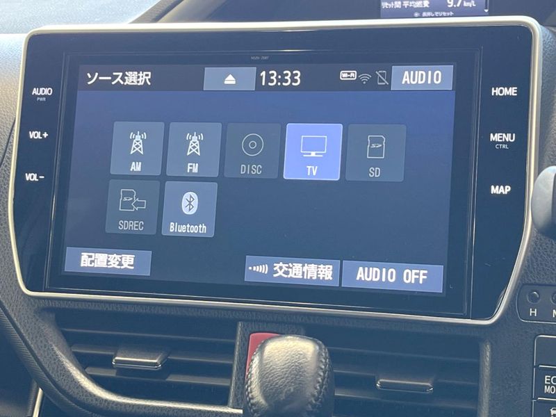 2019 Toyota Voxy DBA-ZRR85W (UW-6a62d9d6cd2ad)[25]
