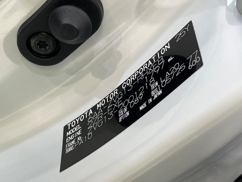 2025 Toyota Corolla Cross 6AA-ZVG13 (UW-6a62d9e01da3d)[1]