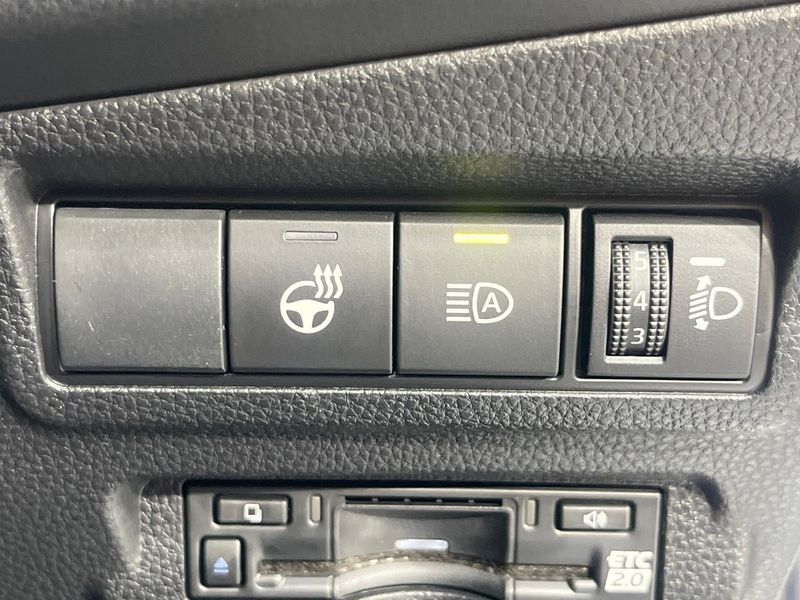 2025 Toyota Corolla Cross 6AA-ZVG13 (UW-6a62d9e06f0c8)[12]