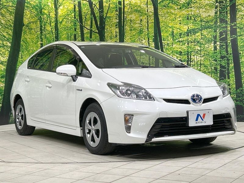 2015 Toyota Prius DAA-ZVW30 (UW-6a62d9e72768d)[7]