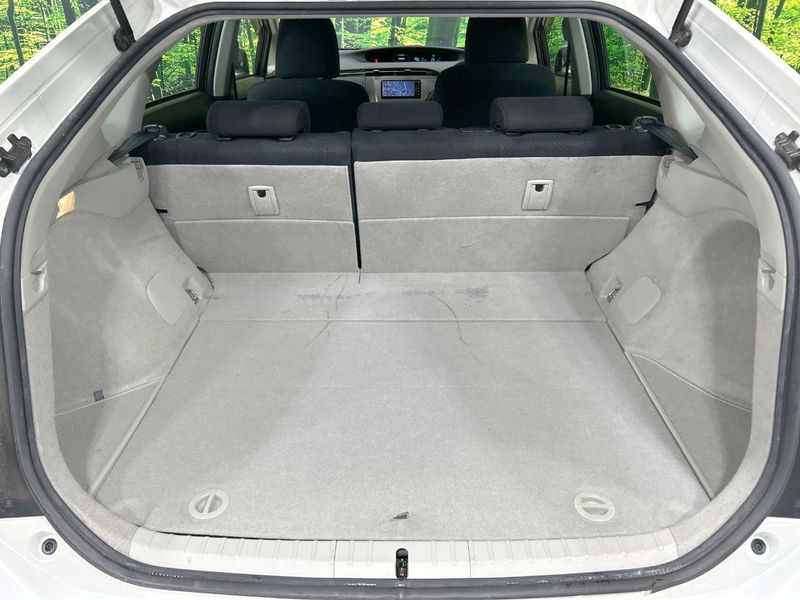 2015 Toyota Prius DAA-ZVW30 (UW-6a62d9e72768d)[28]