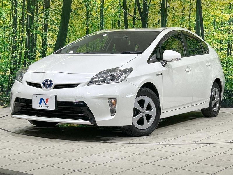 2015 Toyota Prius DAA-ZVW30 (UW-6a62d9e72768d)[0]