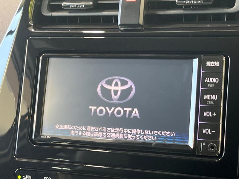 2019 Toyota Prius DAA-ZVW51 (UW-6a62d9f103f7f)[24]