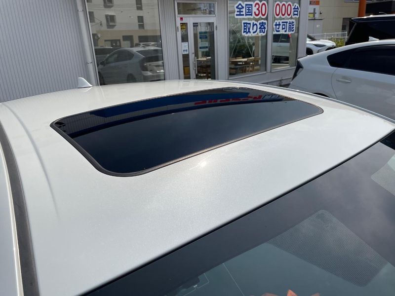 2019 Toyota Prius DAA-ZVW51 (UW-6a62d9f11f038)[15]