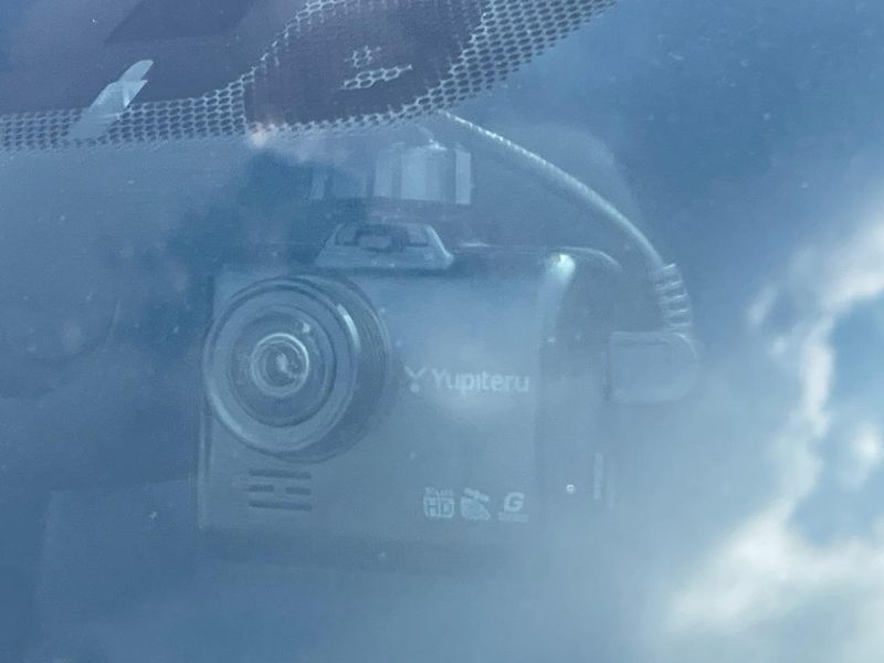 2019 Toyota Prius DAA-ZVW51 (UW-6a62d9f11f038)[5]