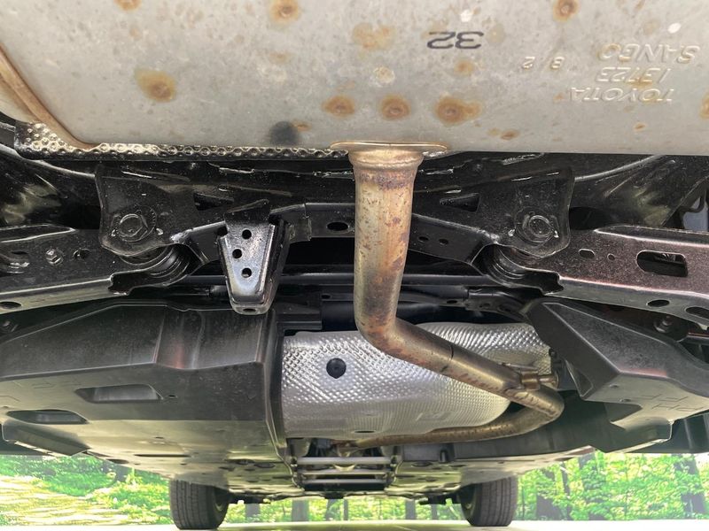 2018 Toyota C-HR DAA-ZYX10 (UW-6a62da1745032)[20]