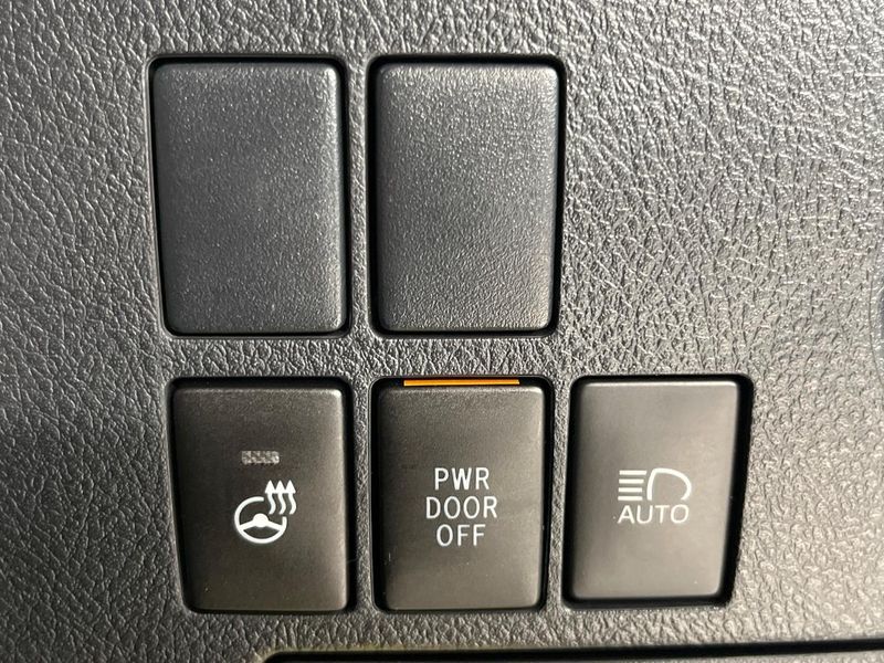 2018 Toyota Alphard DBA-AGH30W (UW-6a64279abede4)[25]