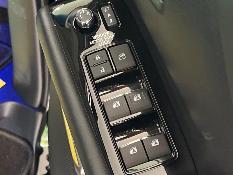 2018 Toyota Alphard DBA-AGH30W (UW-6a64279abede4)[23]