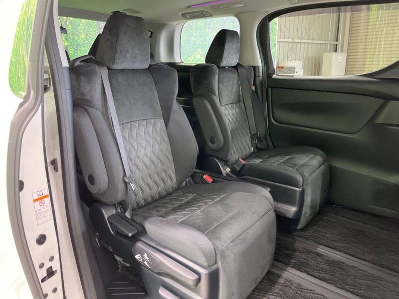 2018 Toyota Vellfire DBA-AGH30W (UW-6a64279bacdc9)[8]