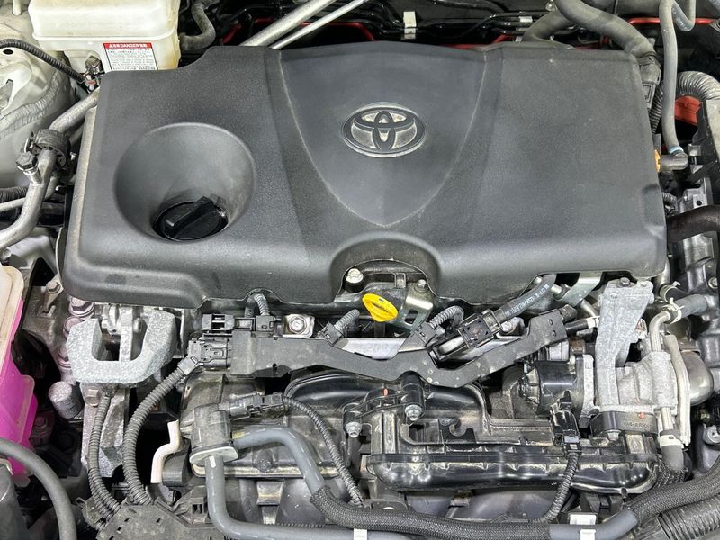 2021 Toyota Harrier Hybrid 6AA-AXUH80 (UW-6a6427c9149b2)[5]
