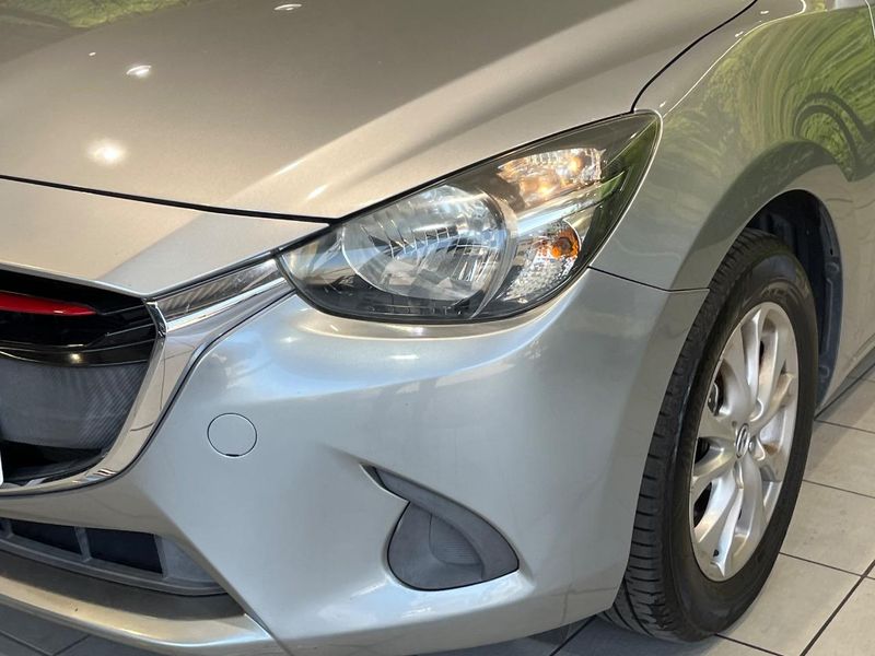 2015 Mazda Demio LDA-DJ5FS (UW-6a642834360a3)[18]