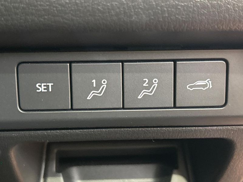 2020 Mazda CX-30 5BA-DMEP (UW-6a64283db2515)[24]