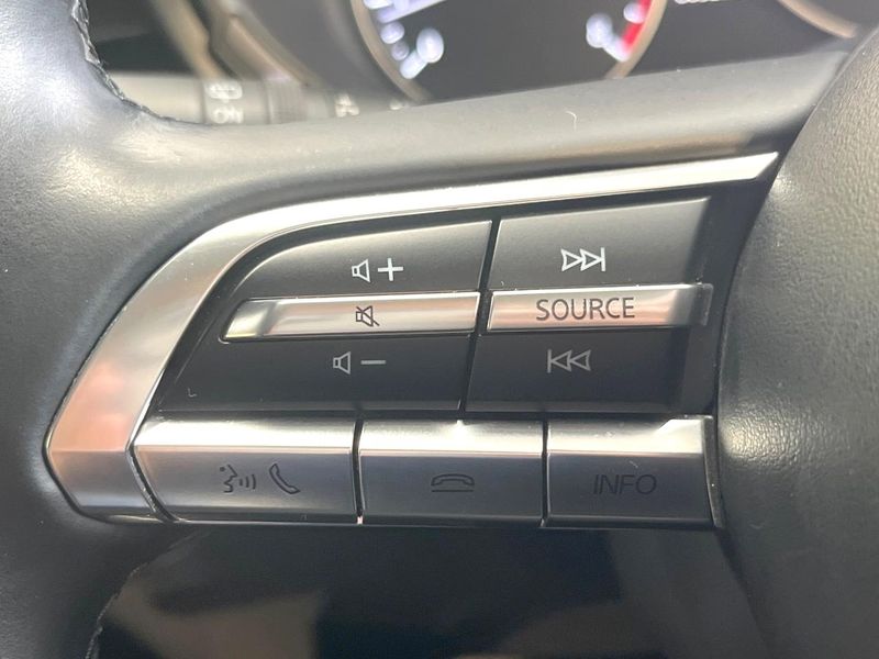 2021 Mazda CX-30 5BA-DMEP (UW-6a64283e88db7)[29]