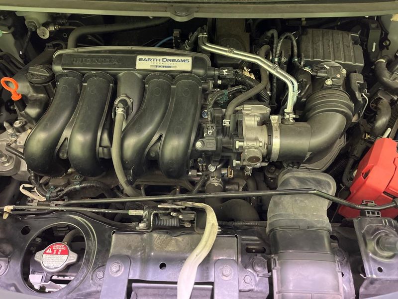 2018 Honda Freed Plus DBA-GB5 (UW-6a64285da8079)[16]