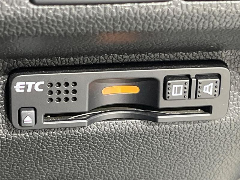 2018 Honda Freed Plus DBA-GB5 (UW-6a64285da8079)[24]