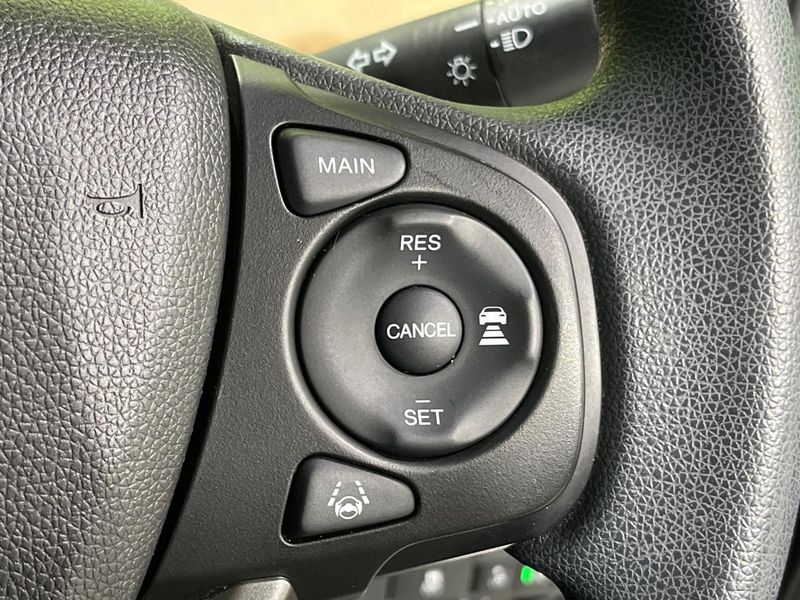 2018 Honda Freed Plus DBA-GB5 (UW-6a64285da8079)[27]