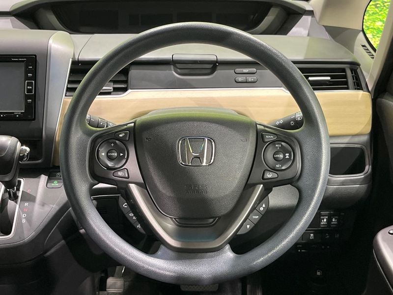 2018 Honda Freed Plus DBA-GB5 (UW-6a64285da8079)[13]