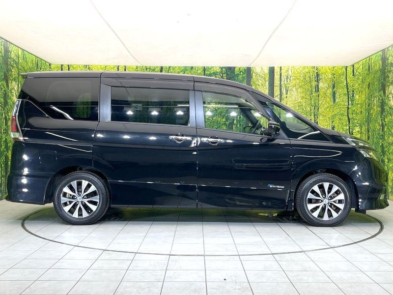 2017 Nissan Serena DAA-GFC27 (UW-6a64286d4d2f3)[24]