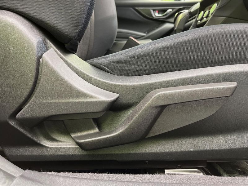 2017 Subaru Impreza Sport DBA-GT2 (UW-6a6428925161e)[12]