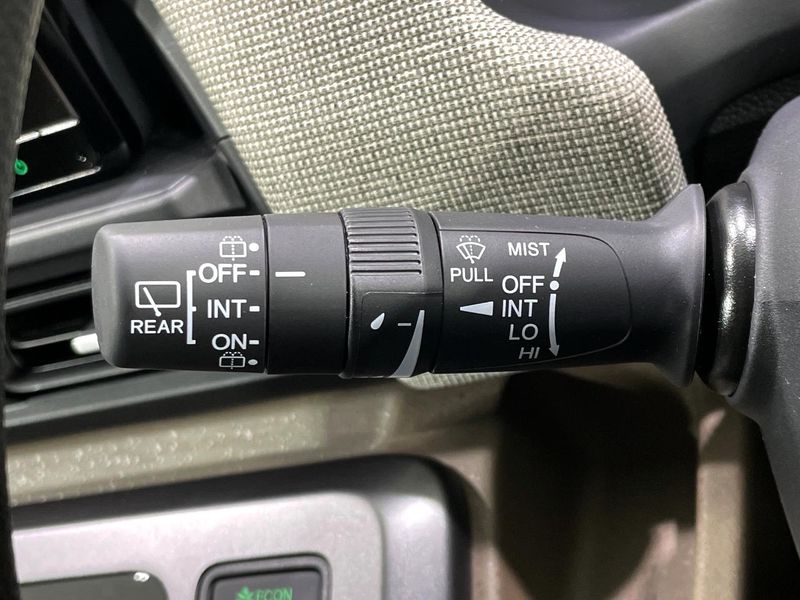 2025 Honda Freed 6AA-GT5 (UW-6a64289478f6f)[16]