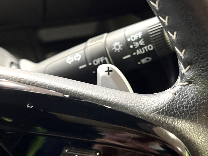 2022 Honda N-BOX CUSTOM 6BA-JF3 (UW-6a6428f66d9f4)[17]