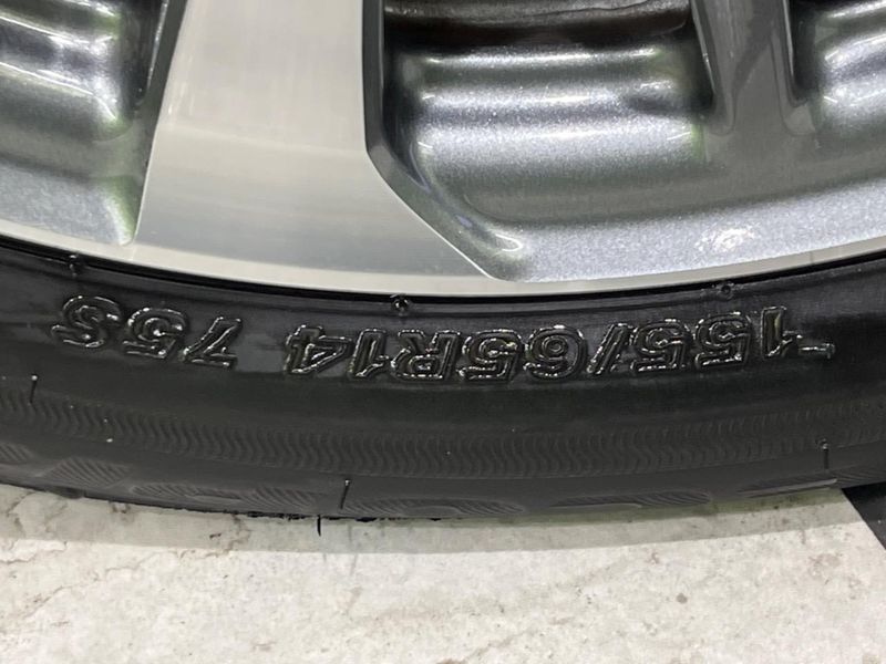 2023 Honda N-BOX CUSTOM 6BA-JF3 (UW-6a6429020e49d)[9]