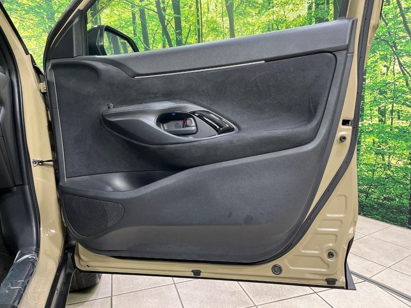 2022 Toyota Yaris Cross 6AA-MXPJ10 (UW-6a642a3f88760)[24]