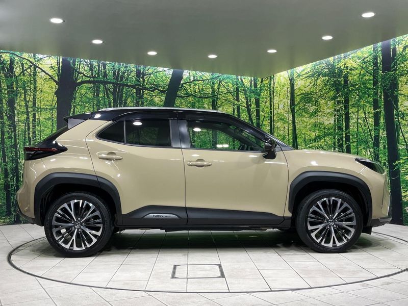 2022 Toyota Yaris Cross 6AA-MXPJ10 (UW-6a642a3f88760)[19]