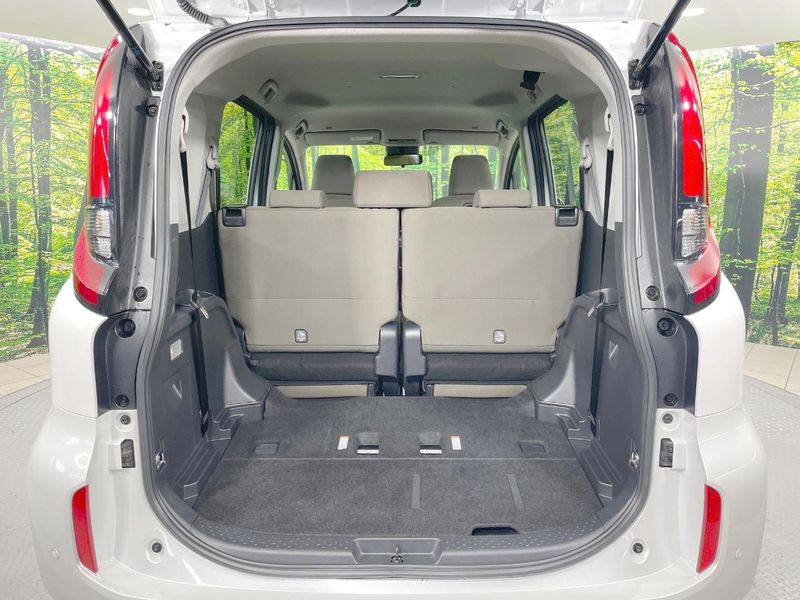 2025 Toyota Sienta 6AA-MXPL15G (UW-6a642a548774d)[5]