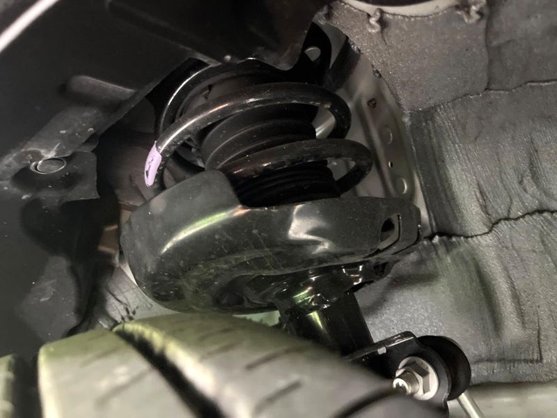 2025 Toyota Prius 6AA-MXWH60 (UW-6a642a66789be)[9]