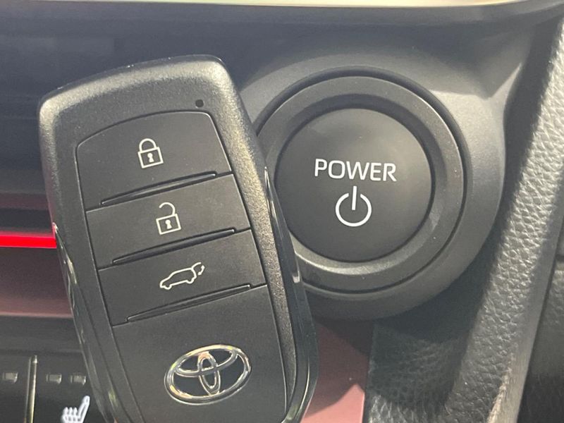 2023 Toyota Prius 6LA-MXWH61 (UW-6a642a67a1408)[5]