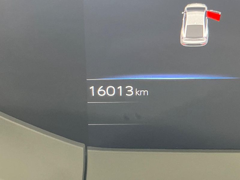 2023 Toyota Prius 6LA-MXWH61 (UW-6a642a67a1408)[2]
